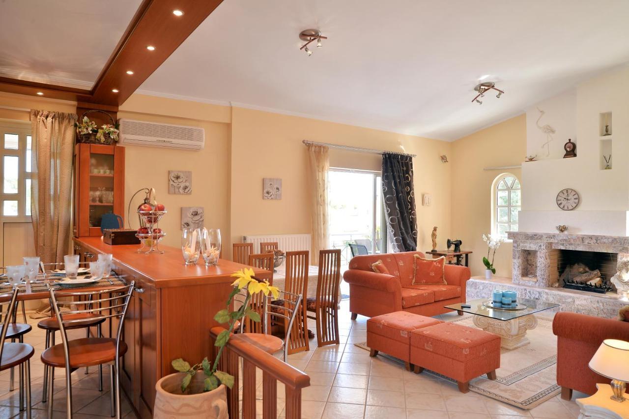 Domelia'S Luxury Apartments Near Airport & Beach Artemida  Buitenkant foto