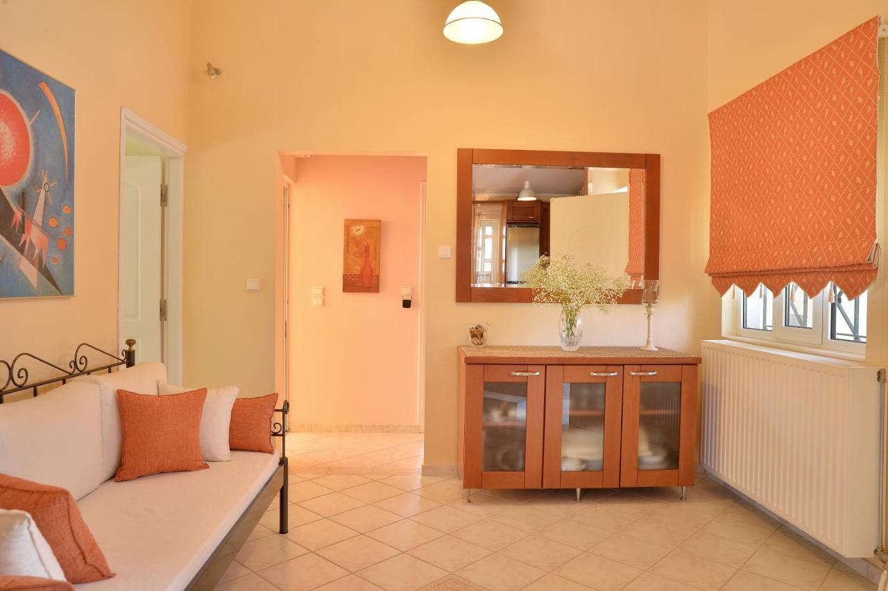 Domelia'S Luxury Apartments Near Airport & Beach Artemida  Buitenkant foto
