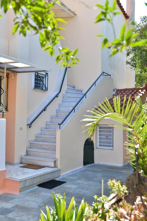 Domelia'S Luxury Apartments Near Airport & Beach Artemida  Buitenkant foto