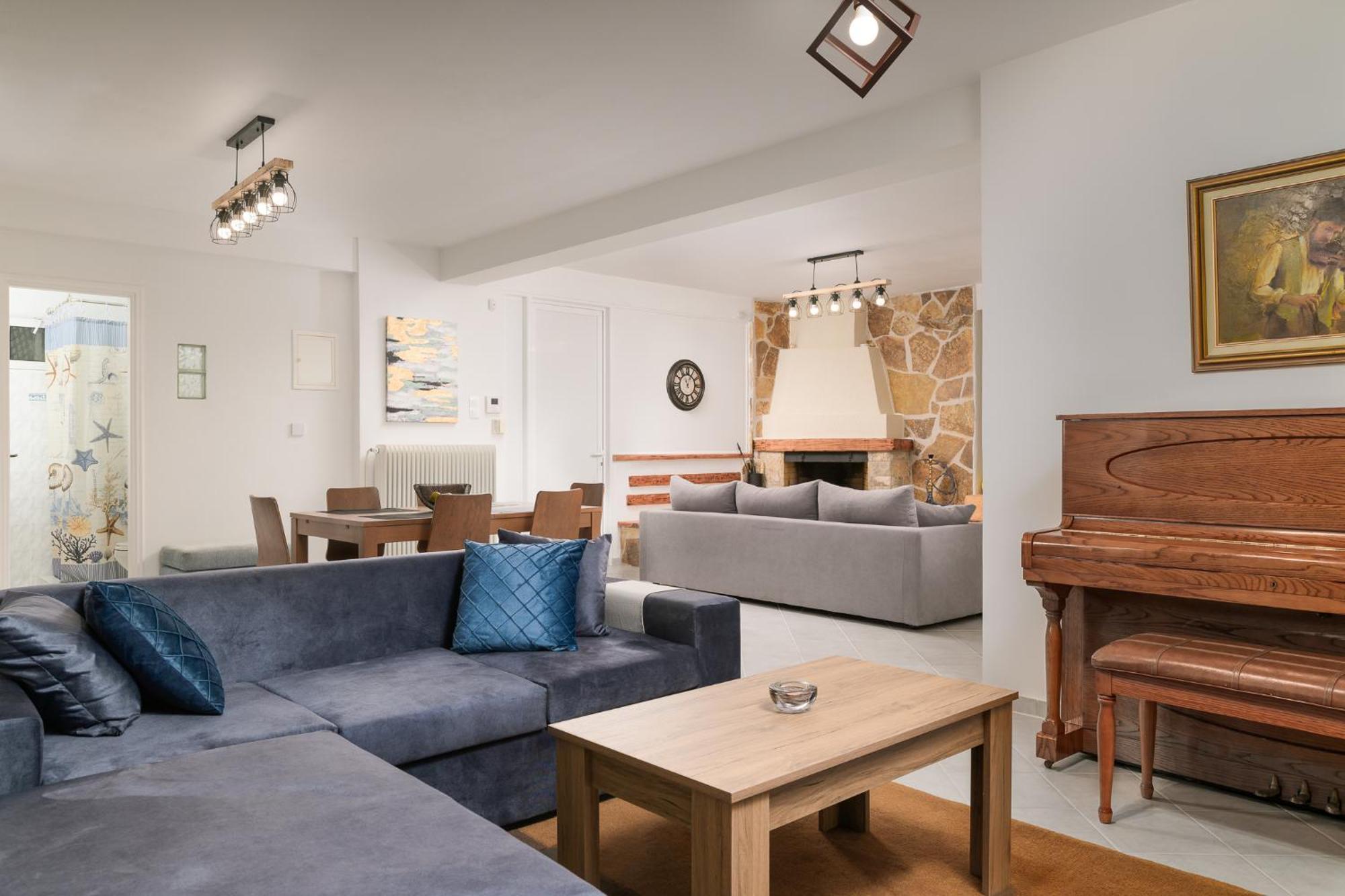 Domelia'S Luxury Apartments Near Airport & Beach Artemida  Buitenkant foto
