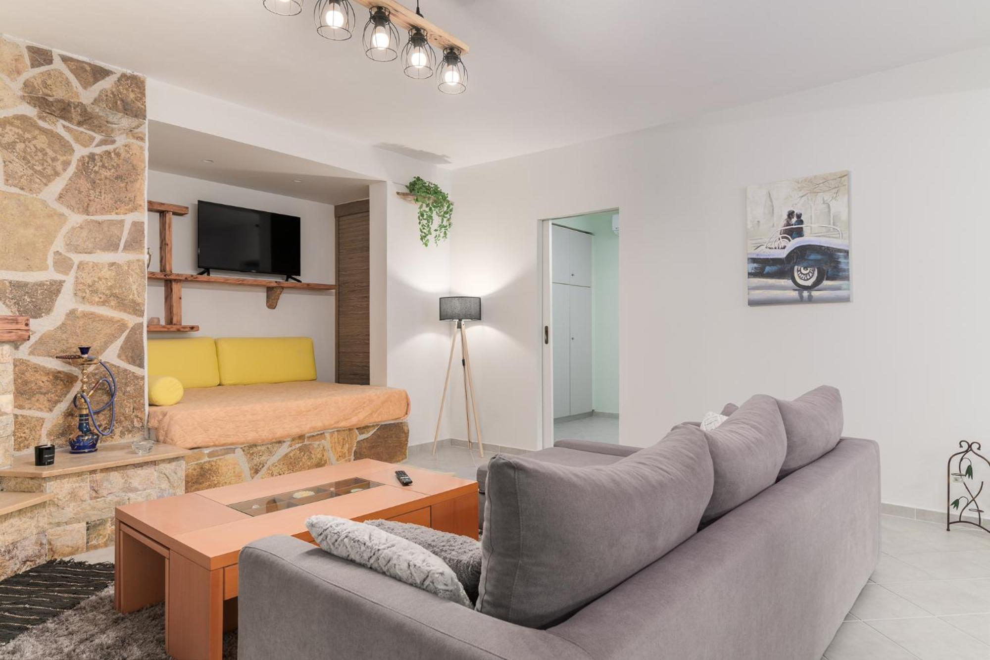 Domelia'S Luxury Apartments Near Airport & Beach Artemida  Buitenkant foto